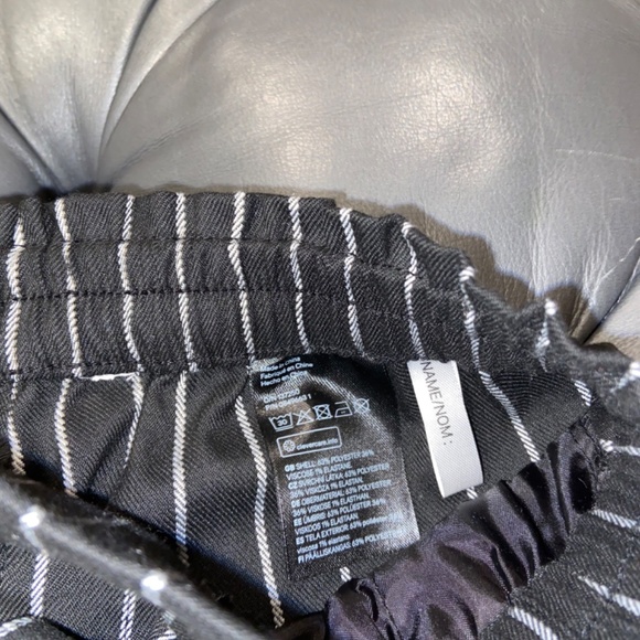 Black pants with white strips - Picture 3 of 4